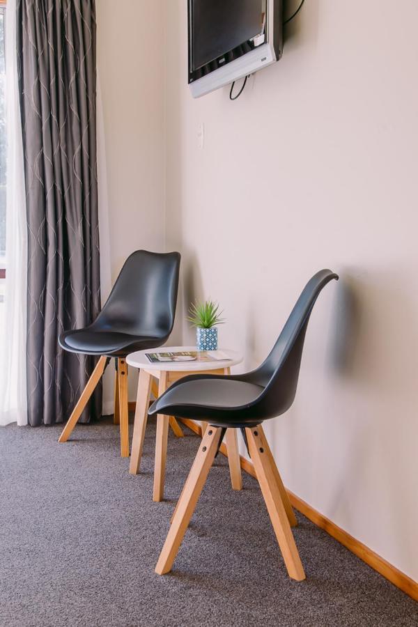 Flaxbourne Motels Ward 外观 照片